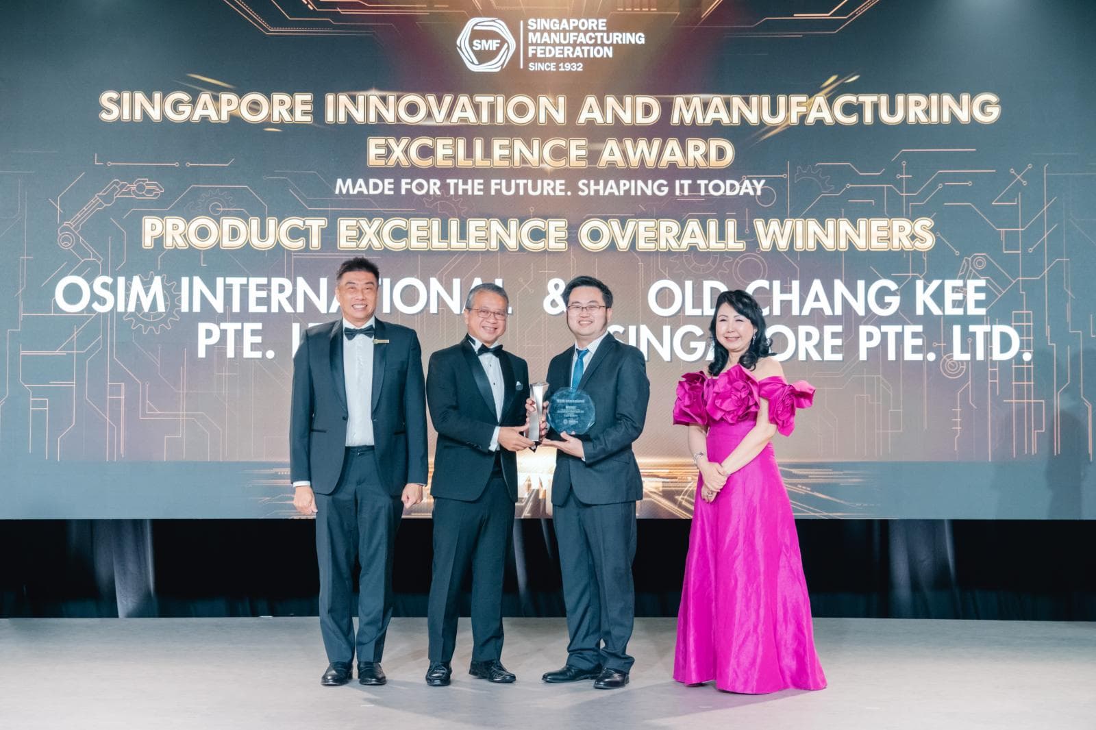 SIMEA 2026- Product Excellence Overall Winner OSIM.jpg